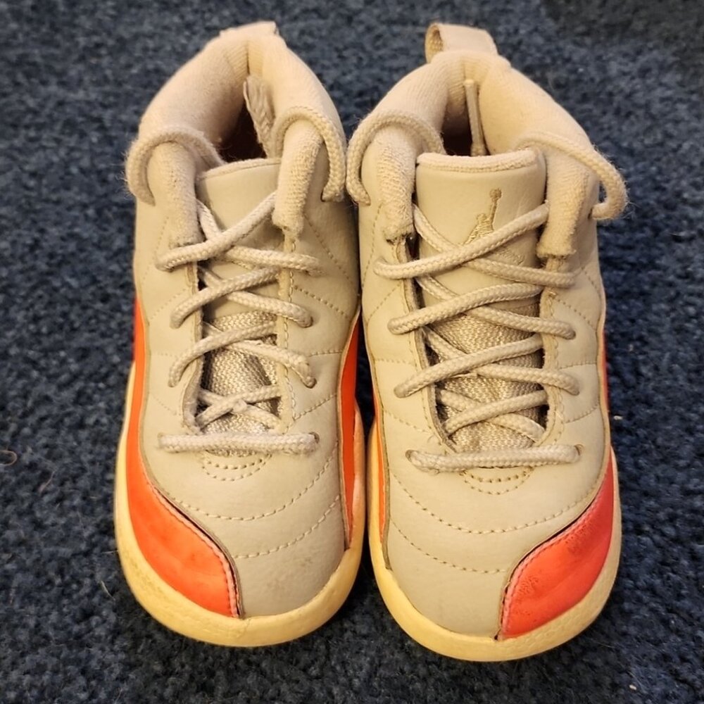 Girls Jordan 12